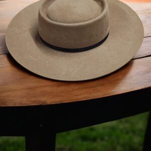 Sombreros de Paño Ala 8